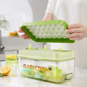 Pink Premium Large-Capacity Ice Cube Tray with Lid and Scoop - Perfect for Cocktails and Summer Drinks - Image 2