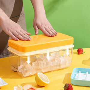 Pink Premium Large-Capacity Ice Cube Tray with Lid and Scoop - Perfect for Cocktails and Summer Drinks - Image 3