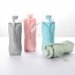 Grey 600ml Silicone Folding Water Bottle - Eco-Friendly Collapsible Travel Bottle600ml Silicone Folding Water Bottle - Eco-Friendly Collapsible Travel Bottle - Image 3